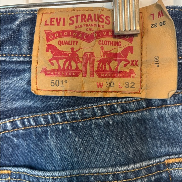 Levi's Men's 501 Button Fly Jeans Size 30x32 - Picture 5 of 7